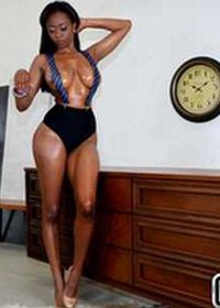 Mya Lushes