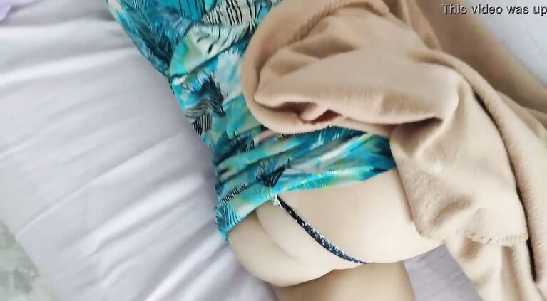 Dad cums in stepdaughter while she s.