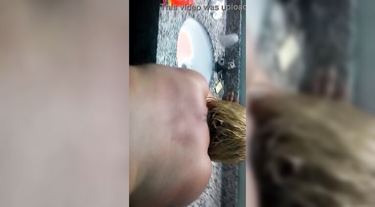 Fucking my white girl butt