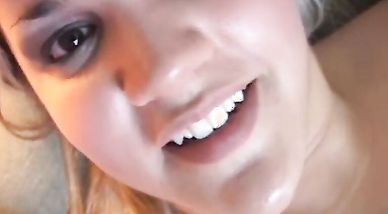 Chesty blonde FAT wishes you were fucking her juicy cunt