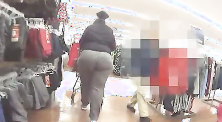 FATTY Bubble Ass shopping after gym workout!